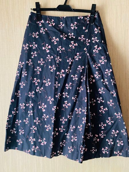 MARNI マルニ 花柄フレアスカート 40 黒ピンク ワンピース ブラウス Tシャツ