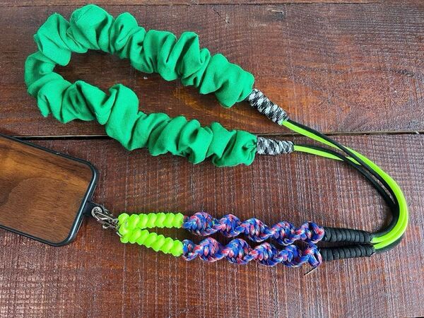 パラコード スマホストラップ ショルダー トポロジー風 ハンドメイド kdog