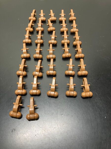 カーテンレール ランナー 32個 まとめ売り