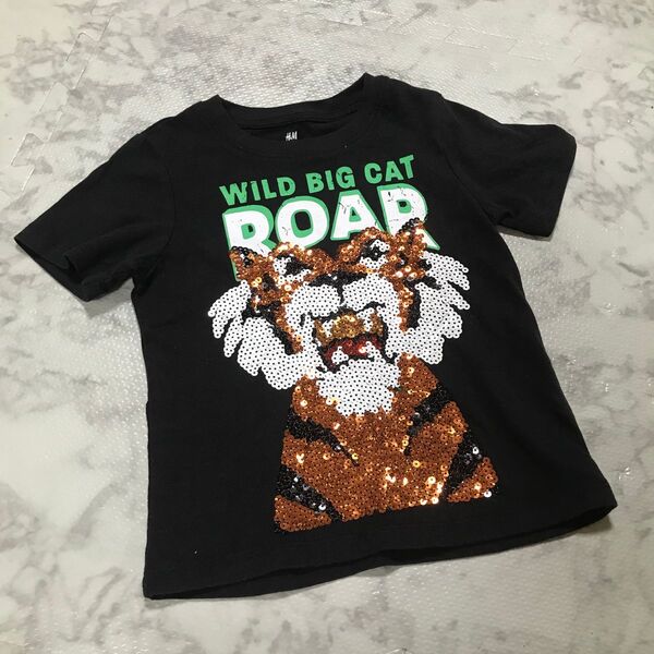 H&M エイチアンドエム 虎 タイガー スパンコール Tシャツ 100 黒
