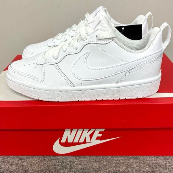 新品 NIKE ナイキ レディース スニーカー 白 23.5 ナイキスニーカー
