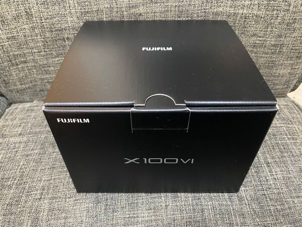 X100VI FUJIFILM 富士フイルム ブラック