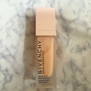 新品未使用 正規品 GIVENCHY ジバンシィ スキン PFCT セラム 美容液