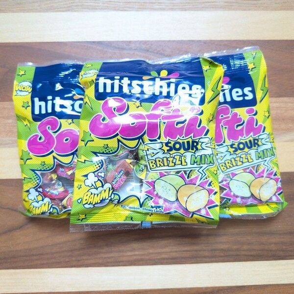 ヒッチーズ ソフティ サワー&ブリズルミックス味 輸入菓子 3個 90g