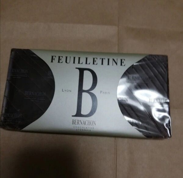 価格の相談応じません ベルナシオン タブレットチョコレート FEUILLETINE フイユティーヌ チョコレート お菓子 フランス