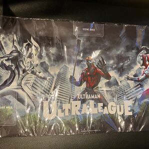 ウルトラマンカードゲーム 世界の終わりが始まる日 プレイマット 1枚 世界の終わりがはじまる日