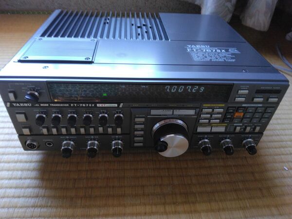 YAESU ALL MODE TRANSCEIVER FT-767SX 10W YAESU 八重洲無線 ヤエス オールモード