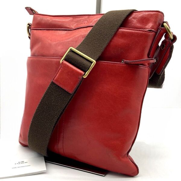 ★希少カラー 美品★ COACH コーチ ショルダーバッグ 斜めがけ レザー レッド オールドコーチ サコッシュ クロスボディ