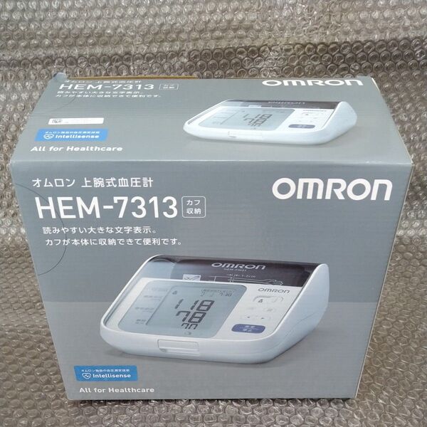 OMRON オムロン 上腕式血圧計 HEM-7313