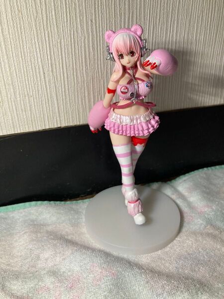 GRGすーぱーそに子レースクイーンフィギュアグルーミー トリプルコラボSUPER SONICO