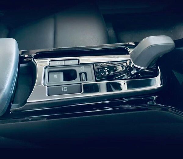 プリウス 60系 新型Prius シフトパネルカバー【D118e】