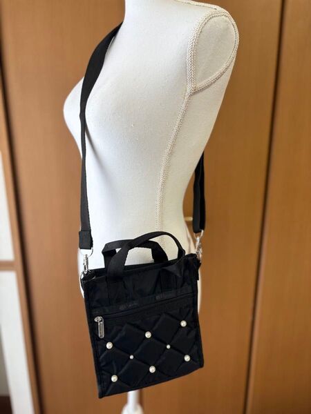 本日限定価格! 新品 レスポートサック MINI N/S TOTE W/ PEARLSE ミッドナイトパール