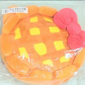 ハローキティ アップルパイ型クッション サンリオくじ SANRIO