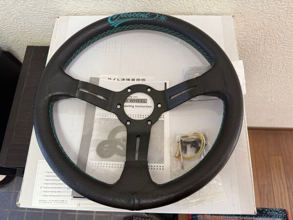 Crescent garage クレセント ステアリング 330mm グリーン ディープコーン パンチングレザー モモ NARDI