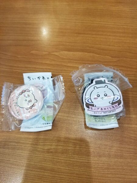 ちいかわ くら寿司 びっくらポン マグネットシート ちいかわ&カブトムシ 缶バッジ シーサー 未開封