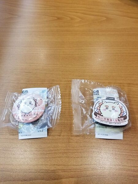 ちいかわ くら寿司 びっくらポン マグネットシート シーサー&くりまんじゅう 缶バッジ シーサー 未開封