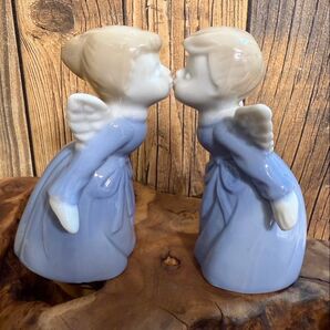天使置物 キス人形 陶器製 天使 エンジェル(高さ9.5cm)