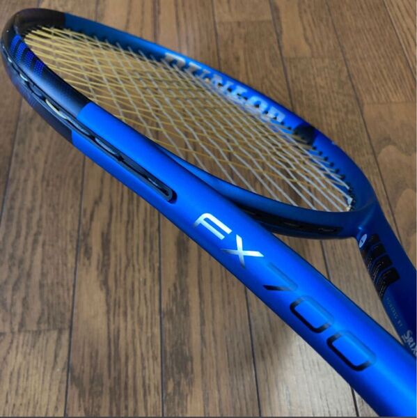 現行モデル★ダンロップ FX700 V2.0 G2 107インチ レザーグリップ変更 ナチュラル×4G 硬式 テニスラケット