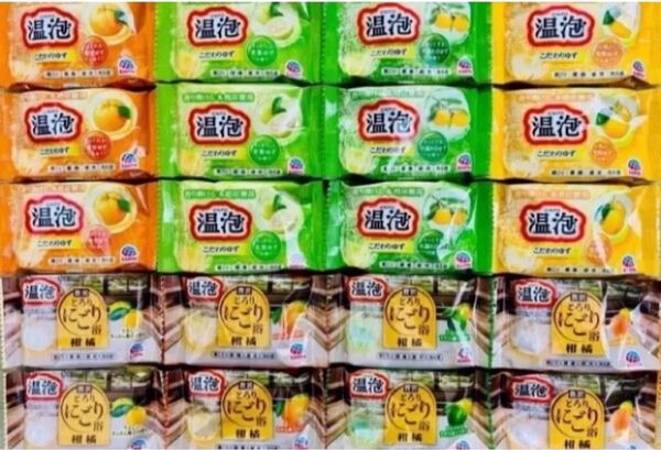 入浴剤 アース製薬 温泡 20個 ゆず 数量限定色つき透明湯 薬用入浴剤 柑橘系