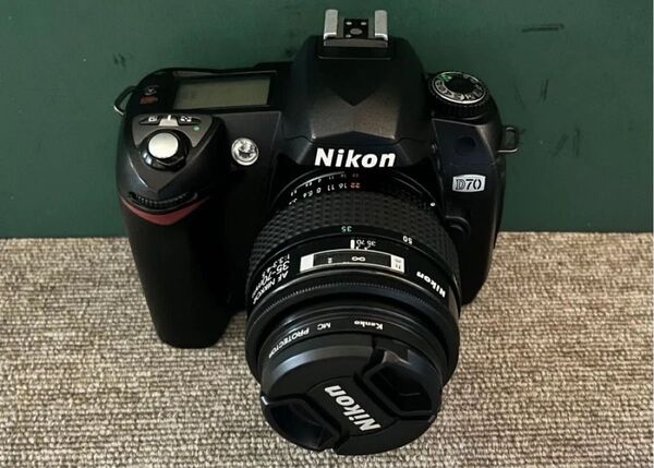 【限定値下げ中】Nikon D70 デジタル一眼レフカメラ