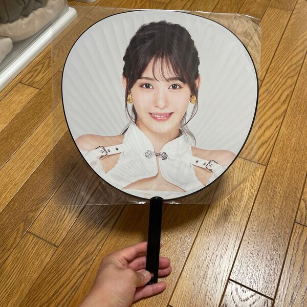 値下げ不可 ME:I 石井蘭 うちわ
