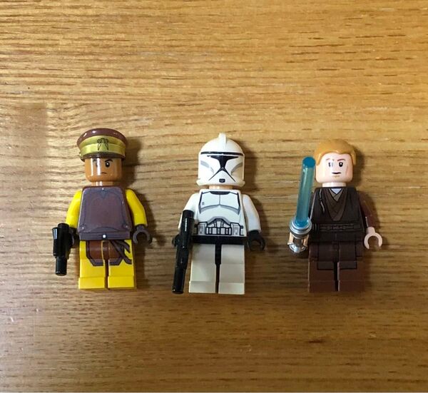 特価!! レゴ スターウォーズ ミニフィグ アナキン・スカイウォーカー クローントルーパー ナブーセキュリティーガード