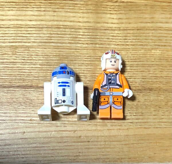 特価!!美品!! レゴ スターウォーズ ミニフィグ ルーク・スカイウォーカー R2D2