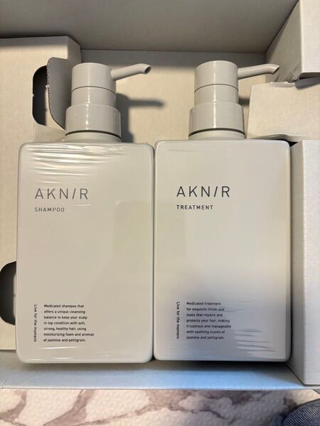 値下げ不可 AKNIR アクニー シャンプー トリートメント