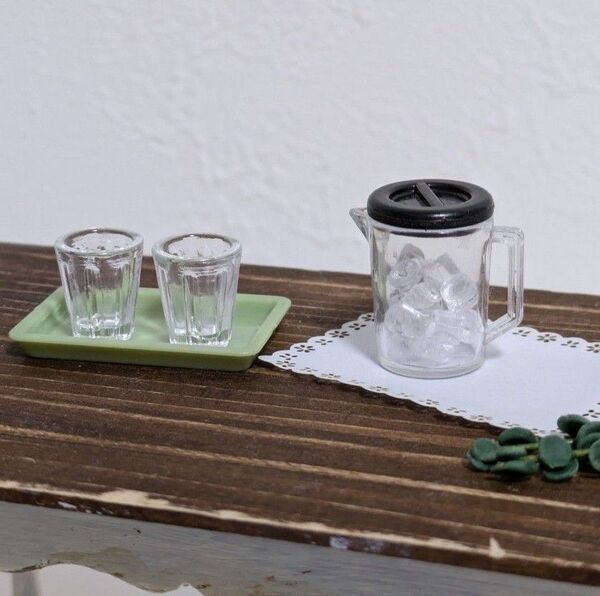 ミニチュア ドールハウス オブジェ ケトル カップ 2個 レトロ トレー 氷 セット DIY