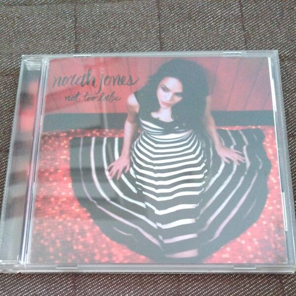 Norah Jones / Not Too Late CD 輸入盤 日本盤解説付