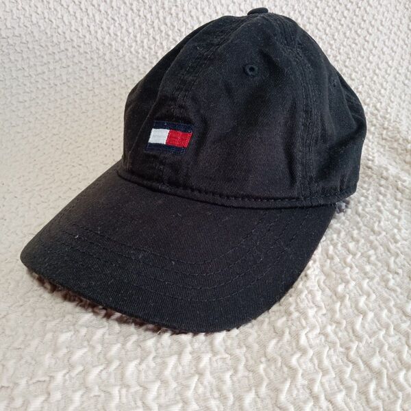 TOMMY HILFIGER トミーヒルフィガー キャップ 黒