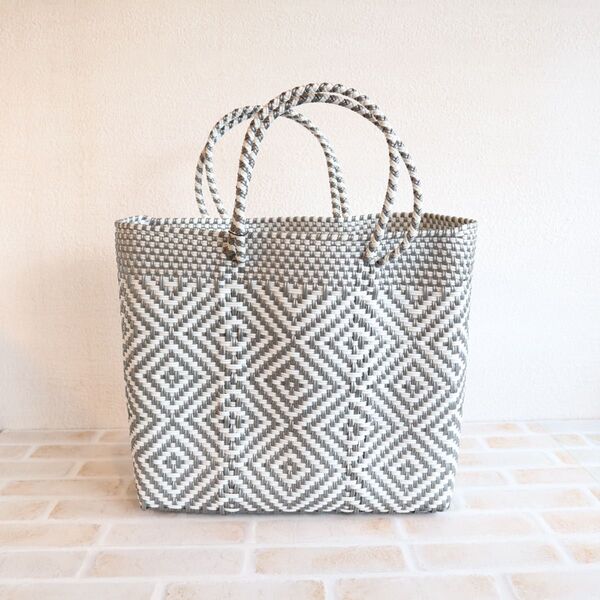 新品 メルカドバッグMOTIF(M)SILVER×WHITE トートバッグ カゴバック