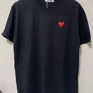プレイコムデギャルソン COMME des GARONS PLAY 赤いハート刺繍 Tシャツ ブラック XL