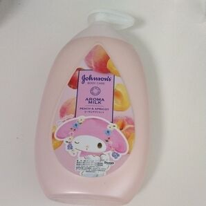 マイメロディ サンリオコラボ ジョンソンボディケア 好きな1本 ピーチとアプリコットの香り アロマ ボディローション 保湿ケア