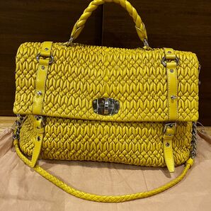 美品 MIUMIU 2way ショルダーバッグ マテラッセ