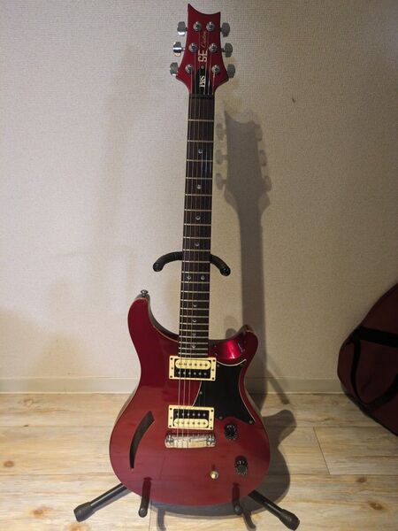 PRS SE Custom 22 semi-hollow