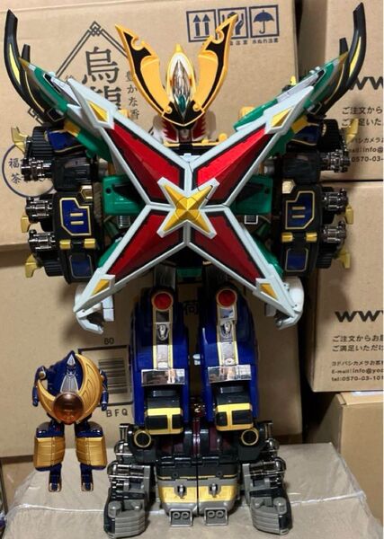 天雷旋風神 ハリケンジャー スーパー戦隊 DX 旋風神 轟雷神 天空神 トライコンドル カラクリボール 超合金