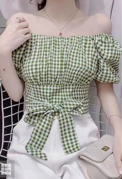 美品 GRL 2way オフショルダー モスグリーン格子柄 ショートカットソー