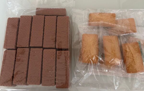 平塚製菓 チョコ掛けウエハースバニラ風味 ミニフィナンシェ8個入り アウトレット 工場直売