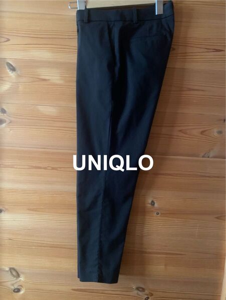 UNIQLO 221-184794 ドライ ストレッチ クロップド パンツ テーパード