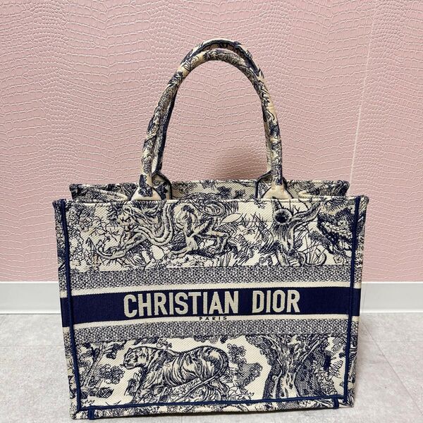 Christian Dior クリスチャンディオール トートバッグ ディオール ブックトート ミディアム トワルドゥジュイ