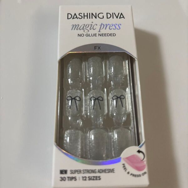 新品 未使用 DASHING DIVA ダッシングディバ MAGIC PRESS マジックプレス ネイルチップ 付け爪 リボン