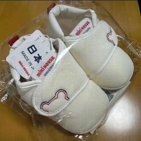 新品未使用 ミキハウス ベビーシューズ