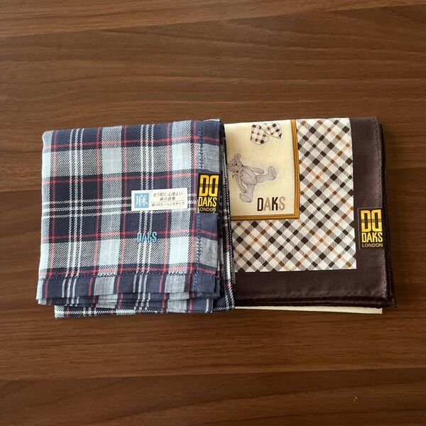 《14日迄の特別SALE》【新品未使用】DAKS 大判ハンカチ 2枚セット