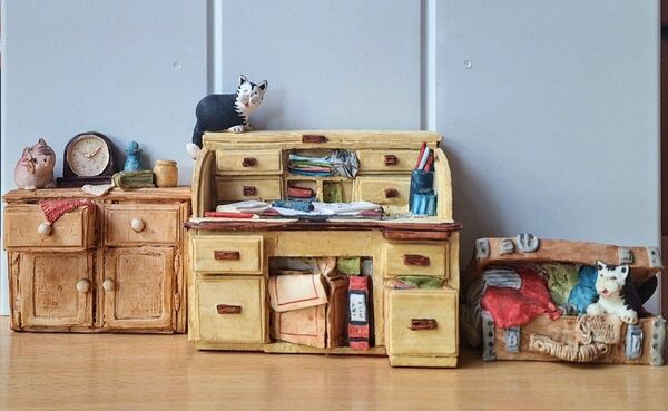猫の置物と家具ミニチュア3個セット ピーターフェイガン