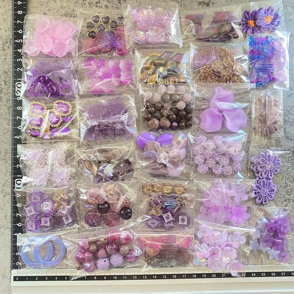 パープル系2.5倍量アソート☆ビーズ チャーム アクセサリーパーツ☆