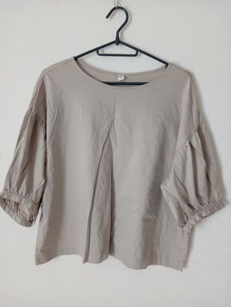 ユニクロ UNIQLO XL モカベージュ バルーンスリーブカットソー