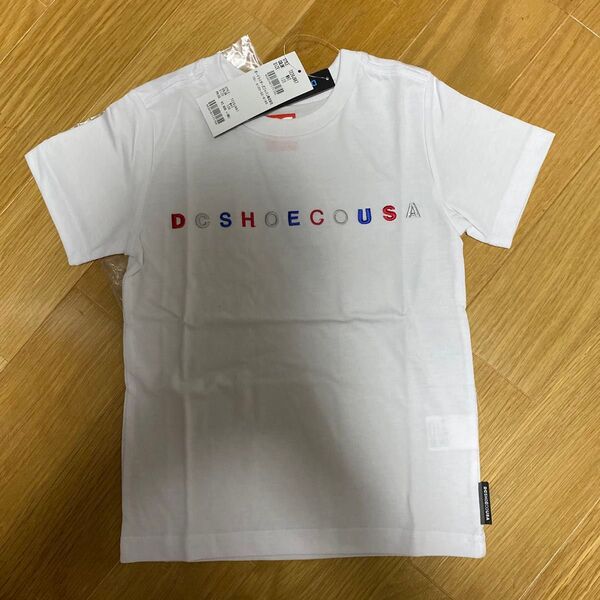定価2600円 dcshoes Tシャツ 半袖 トップス カットソー 白 ホワイト ロゴ 刺繍 120 キッズ