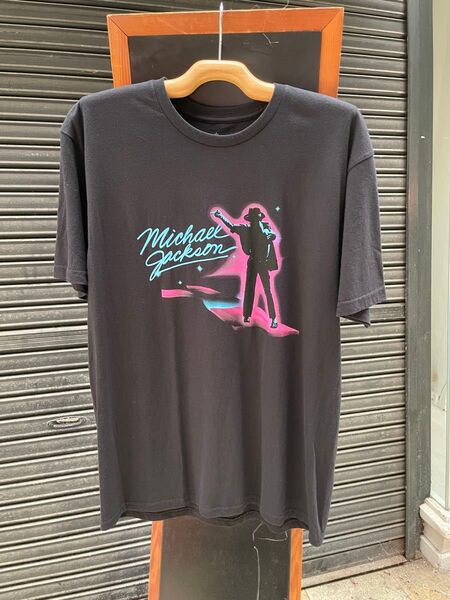 入手困難!Michael Jackson Neon Tee マイケル・ジャクソン ネオン オフィシャル プリントTシャツ 黒 XL