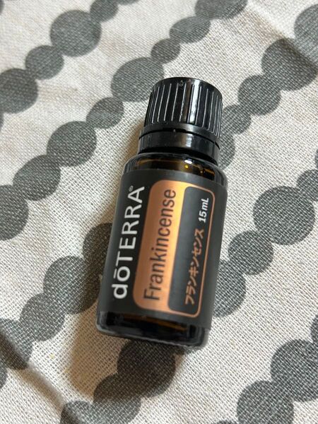 新品未開封 doTERRA フランキンセンス 15ml エッセンシャルオイル